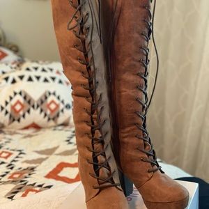 Steve Madden High knee boots